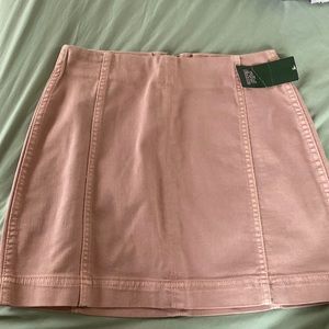 Mauve mini skirt